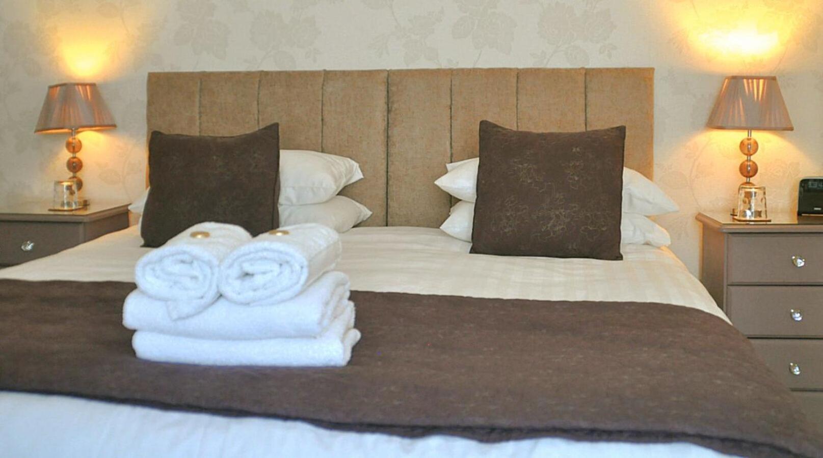 Blue Waters Lodge เพนตัน ภายนอก รูปภาพ